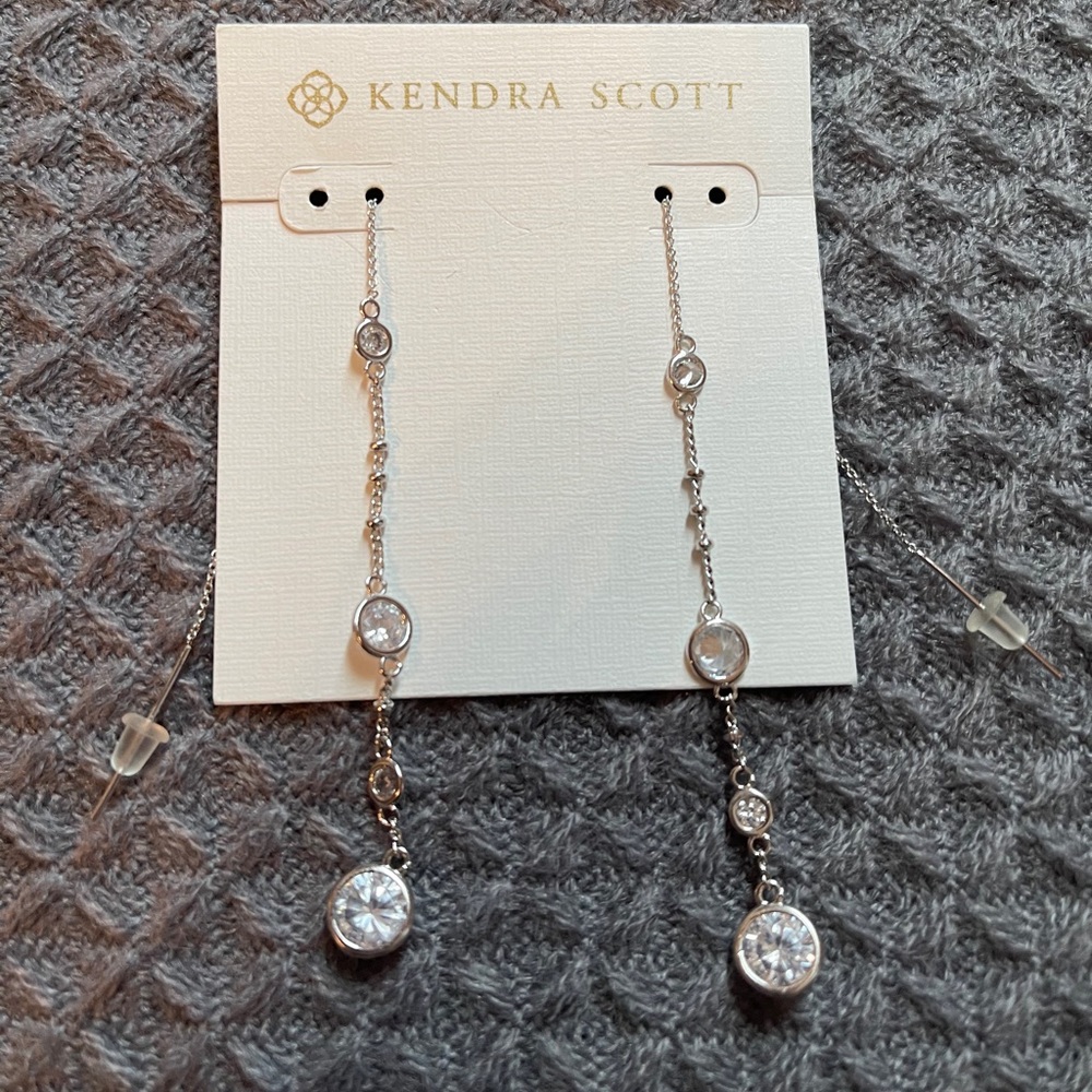 Kendra Scott Threader Earrings